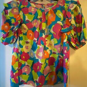 Flying tomato top, size large